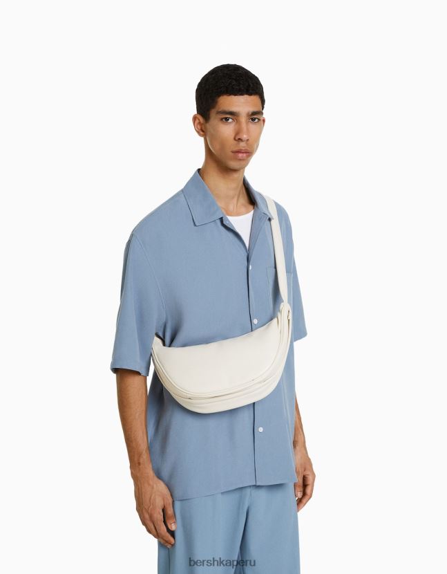 crema Bershka hombres bolso de piel sintética con correa ajustable 806J6B3594