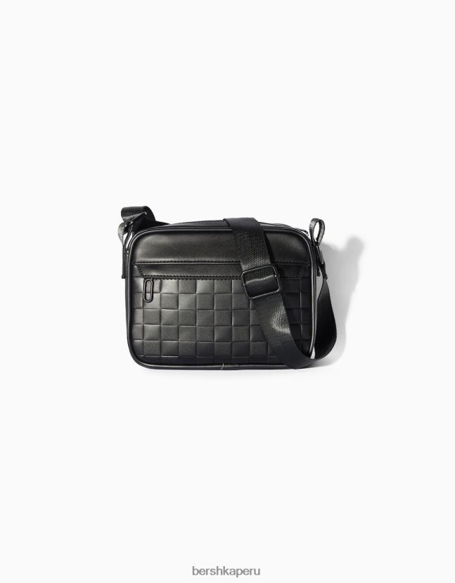 negro Bershka hombres bolso bandolera con diseño de cuadros 806J6B3593