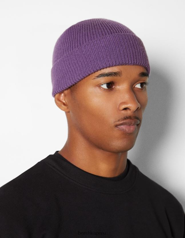 Violeta Bershka hombres gorro corto 806J6B3619