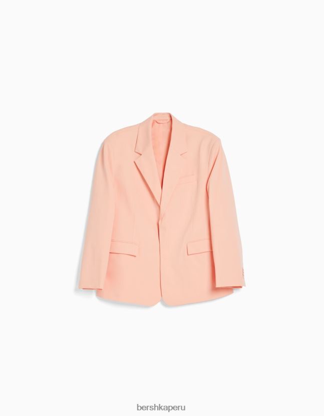 rosa Bershka hombres conjunto de blazer y bermudas de sastre 806J6B3022