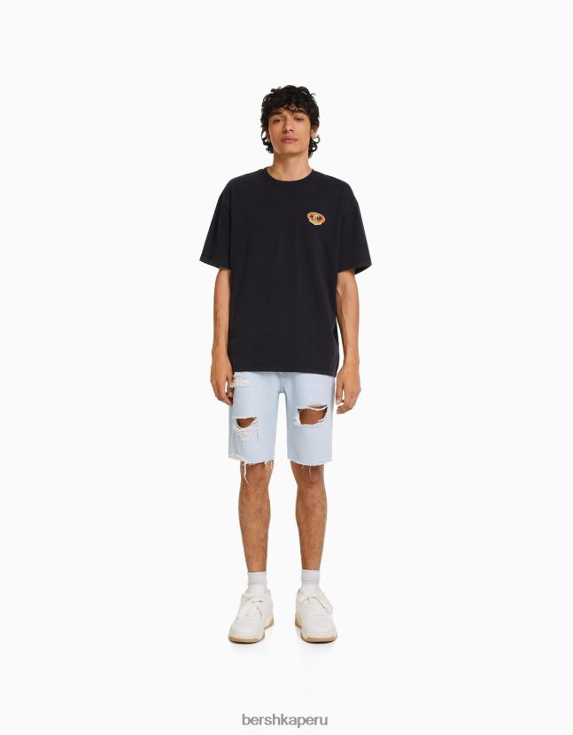 azul claro Bershka hombres bermudas de mezclilla rasgadas slim fit 806J6B3304