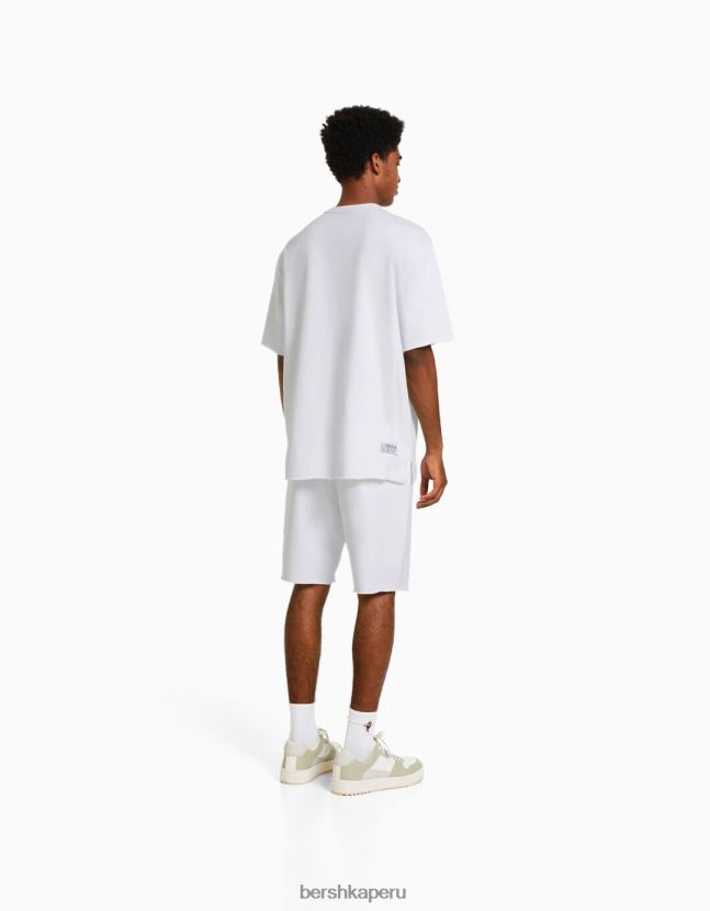 blanco Bershka hombres bermudas felpa descolorida 806J6B3364