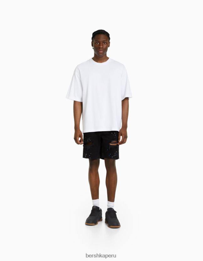 exclusivo Bershka hombres bermudas de mezclilla rota con salpicaduras de pintura 806J6B3332