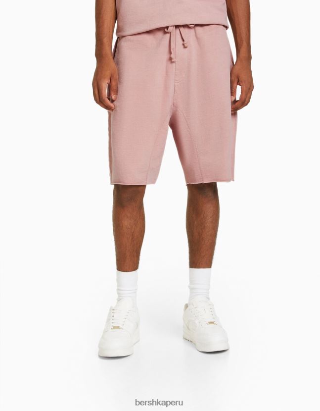 rosa Bershka hombres bermudas felpa descolorida 806J6B3360