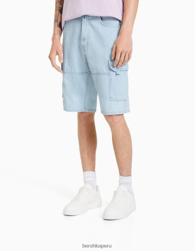 azul claro Bershka hombres bermudas holgadas tipo cargo 806J6B3288