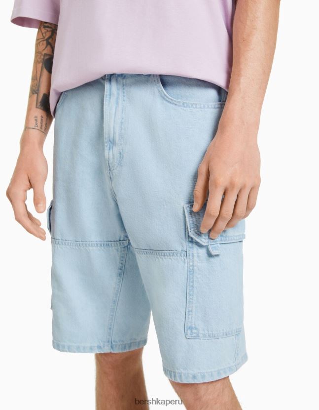 azul claro Bershka hombres bermudas holgadas tipo cargo 806J6B3288