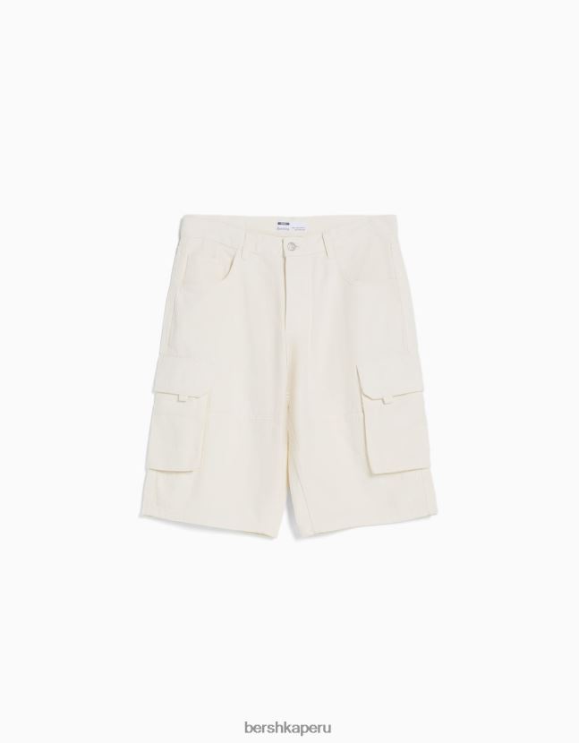 crema Bershka hombres bermudas holgadas tipo cargo 806J6B3289