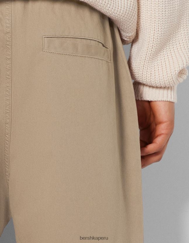 camello Bershka hombres pantalones de paracaídas de algodón 806J6B3221