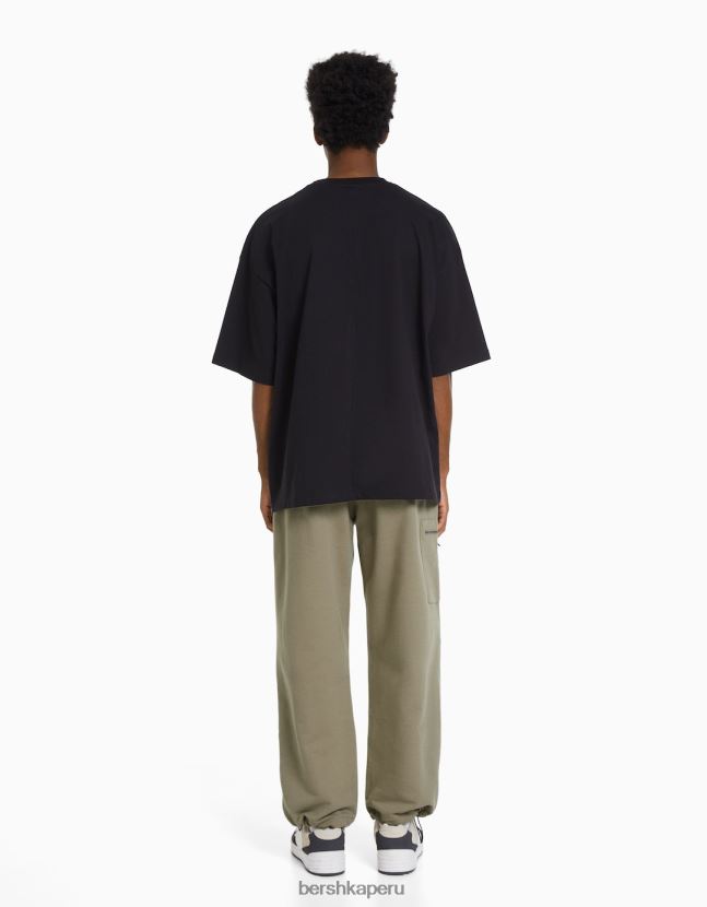 caqui Bershka hombres pantalones de paracaídas de felpa con bolsillos con cremallera 806J6B3233