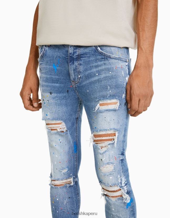 azul Bershka hombres skinny jeans rotos con salpicaduras de pintura 806J6B3172
