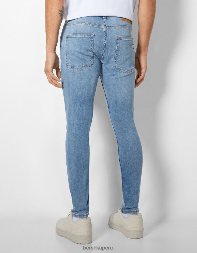 azul claro Bershka hombres vaqueros muy ajustados con rotos 806J6B3167