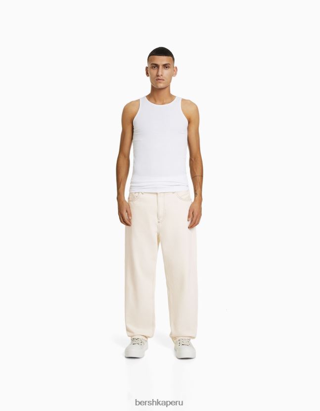 crema Bershka hombres vaqueros holgados de colores 806J6B3113