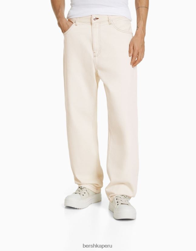 crema Bershka hombres vaqueros holgados de colores 806J6B3113
