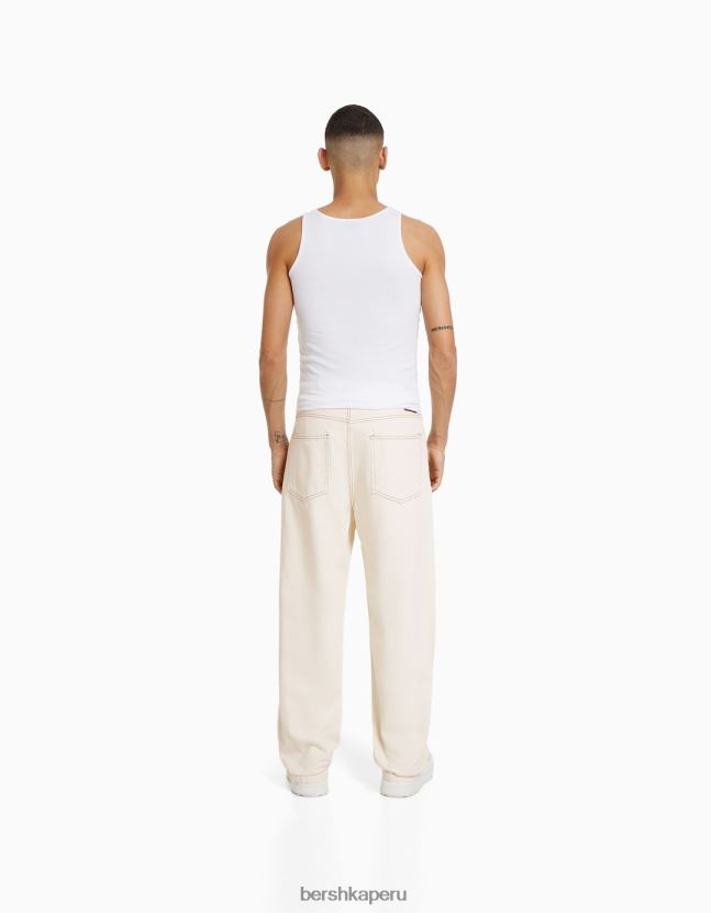 crema Bershka hombres vaqueros holgados de colores 806J6B3113