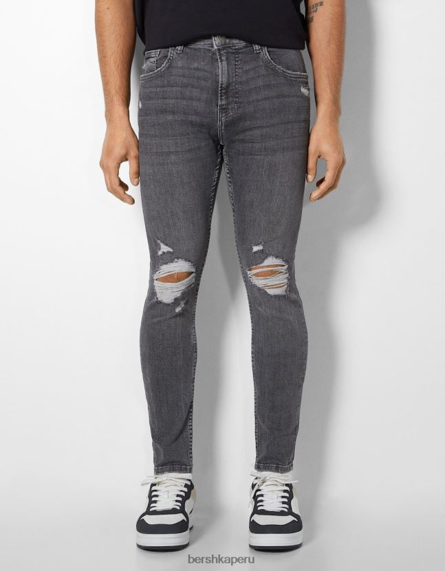 gris oscuro Bershka hombres vaqueros muy ajustados con rotos 806J6B3169