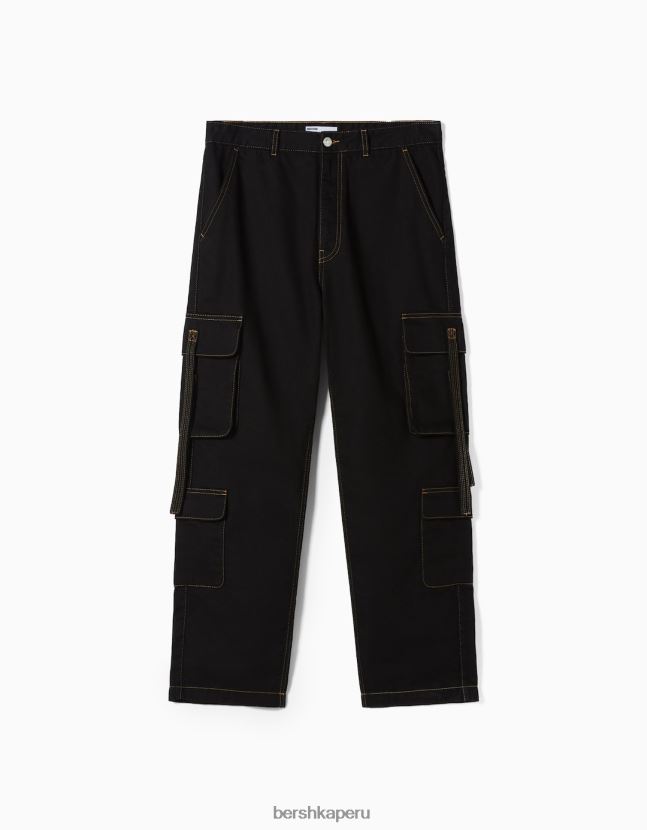 negro Bershka hombres vaqueros cargo con hilo y tirantes en contraste 806J6B3148