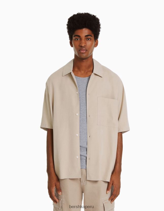 arena Bershka hombres camisa de manga corta con corte holgado 806J6B2905