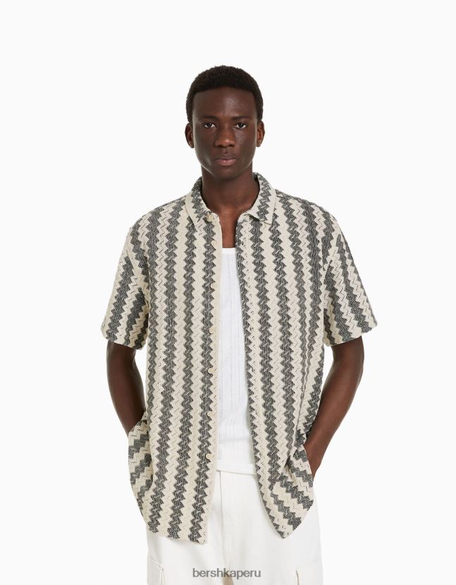 arena Bershka hombres camisa de manga corta de punto abierto 806J6B2879