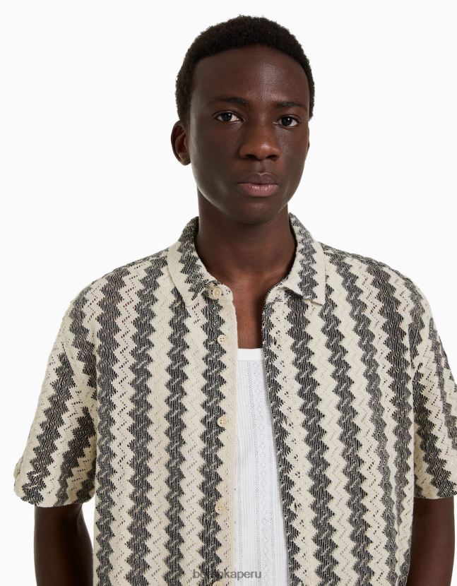 arena Bershka hombres camisa de manga corta de punto abierto 806J6B2879