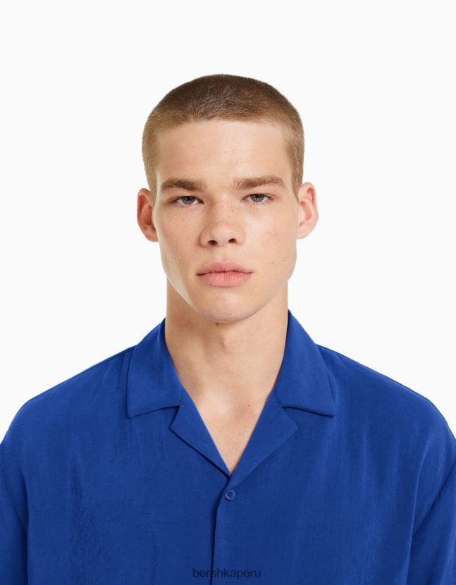 azul Bershka hombres camisa fluida de manga corta 806J6B2920