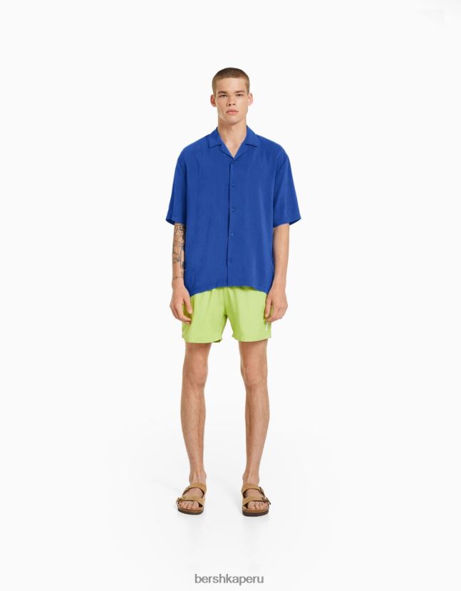 azul Bershka hombres camisa fluida de manga corta 806J6B2920
