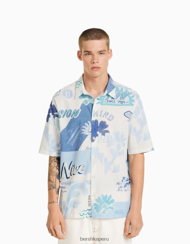 azul claro Bershka hombres camisa de manga corta estampada 806J6B2910