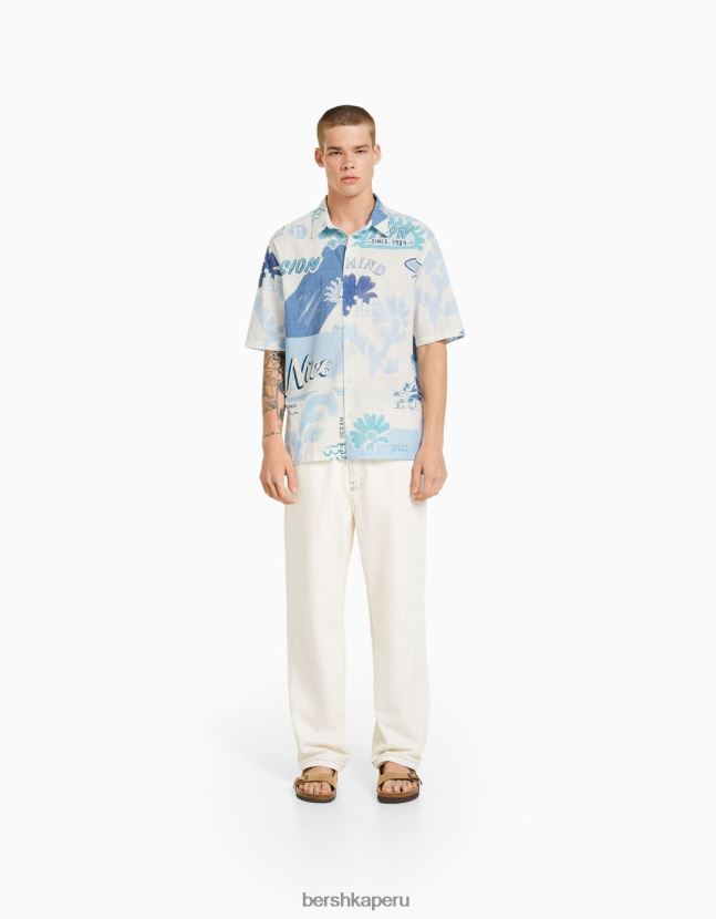 azul claro Bershka hombres camisa de manga corta estampada 806J6B2910