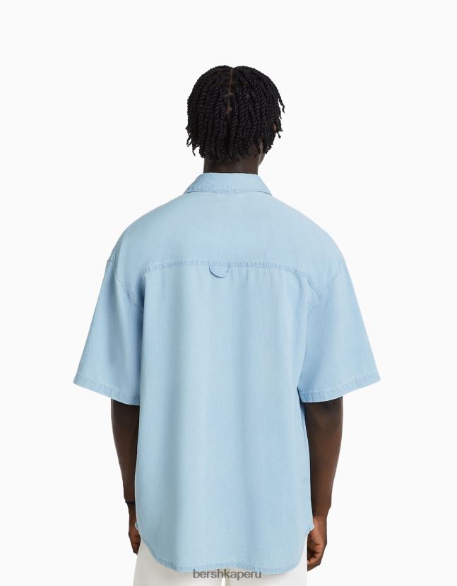 azul claro Bershka hombres camisa oversize de manga corta 806J6B2915