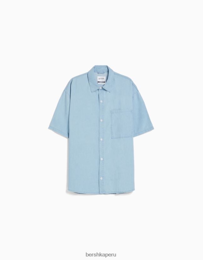 azul claro Bershka hombres camisa oversize de manga corta 806J6B2915