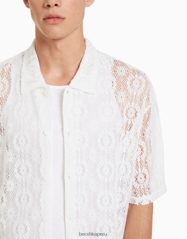blanco Bershka hombres camisa de crochet de manga corta 806J6B2877