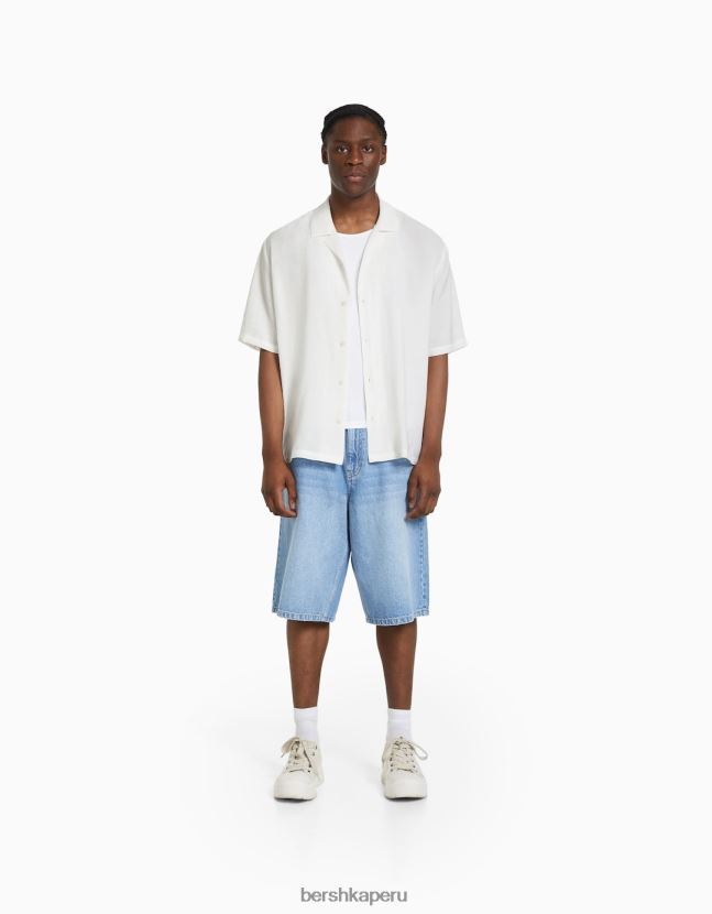 blanco Bershka hombres camisa fluida de manga corta 806J6B2917