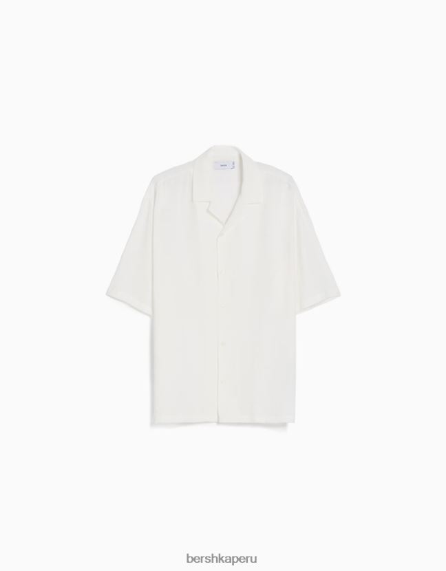 blanco Bershka hombres camisa fluida de manga corta 806J6B2919
