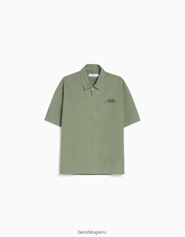 caqui Bershka hombres camisa estampada de manga corta de algodón 806J6B2876