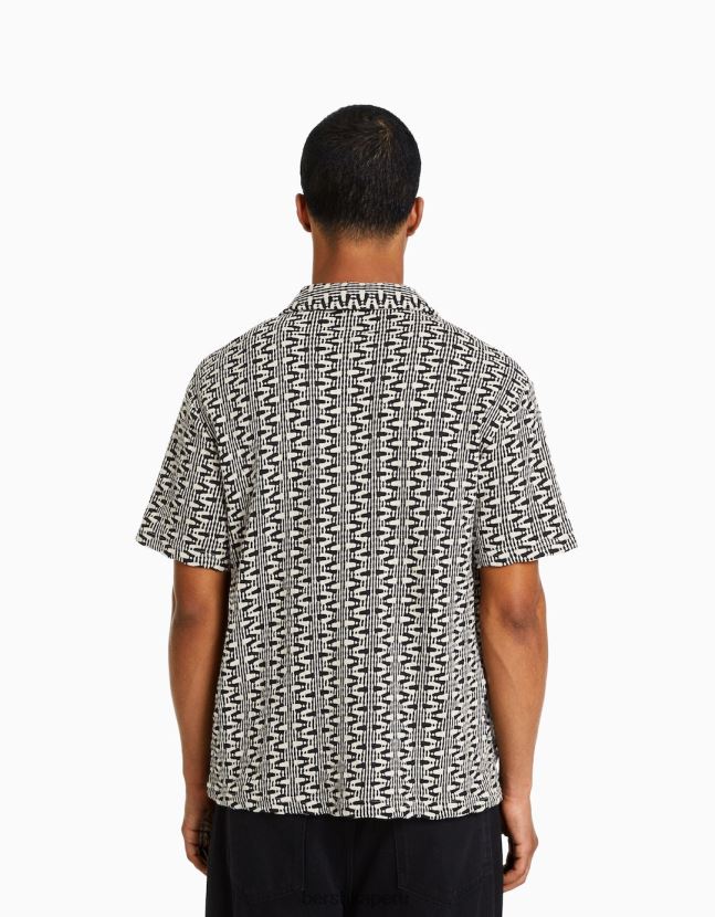 crema Bershka hombres camisa de punto estampada de manga corta 806J6B2872