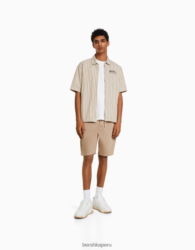 crema Bershka hombres sobrecamisa de lona de manga corta con cremallera 806J6B2862