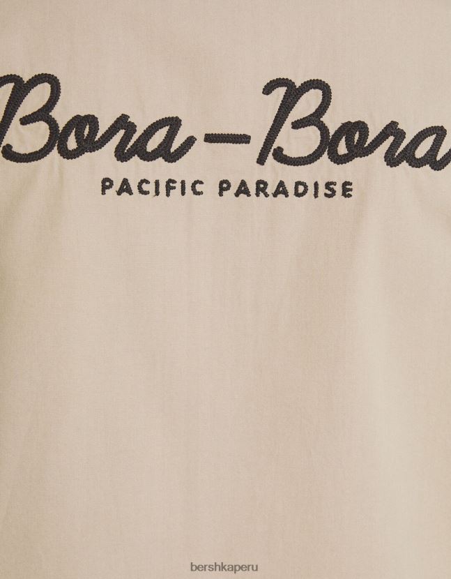 exclusivo Bershka hombres camisa de manga corta con bordado 806J6B2875