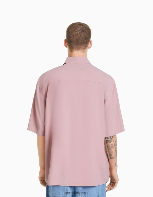 rosa Bershka hombres camisa de manga corta con corte holgado 806J6B2908