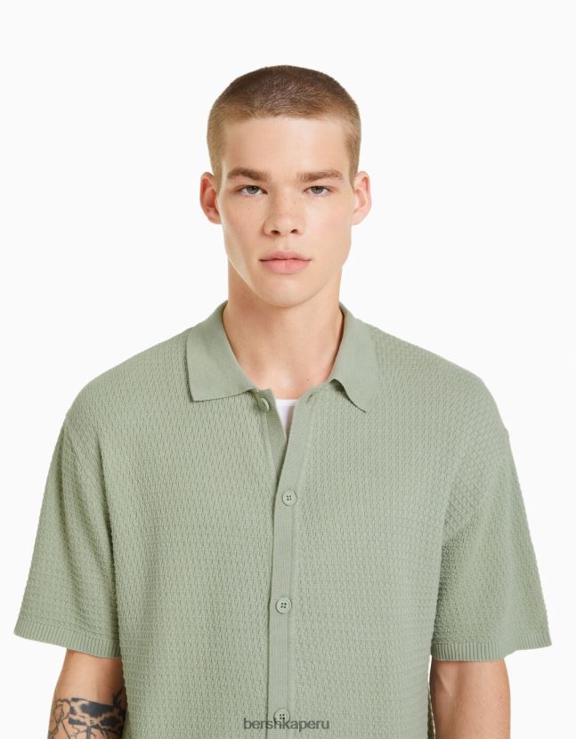 verde Bershka hombres camisa de manga corta texturizada 806J6B2901