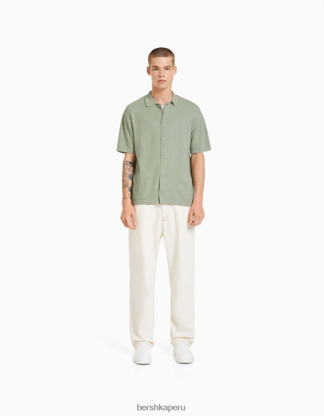 verde Bershka hombres camisa de manga corta texturizada 806J6B2901