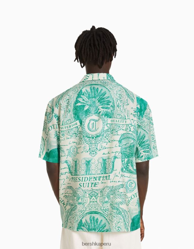 verde Bershka hombres camisa holgada de manga corta estampada 806J6B2866