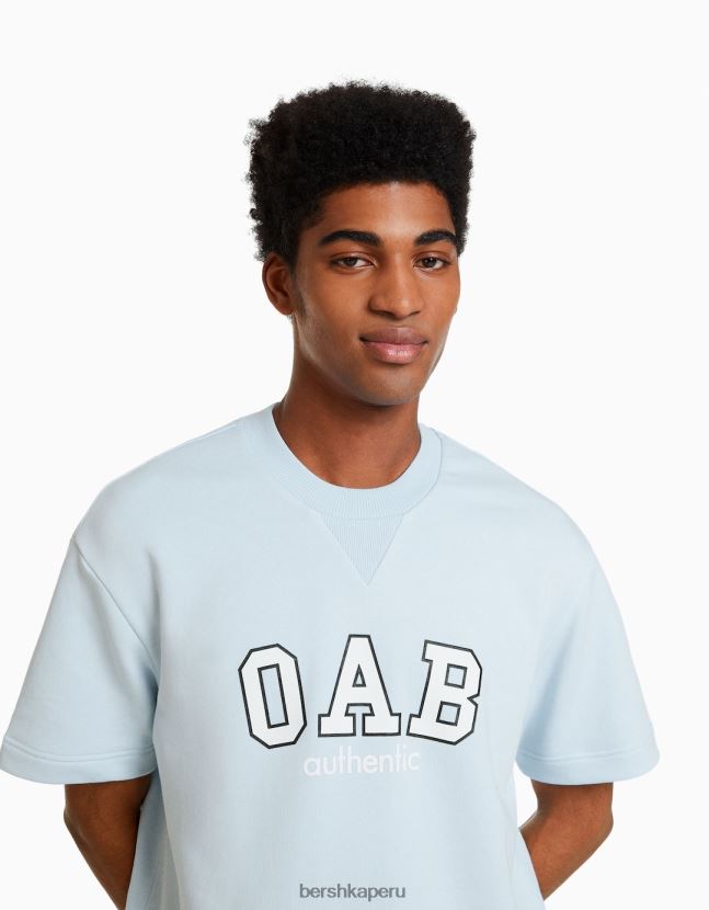 azul claro Bershka hombres camiseta de manga corta afelpada con estampado universitario 806J6B2767