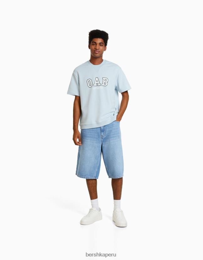 azul claro Bershka hombres camiseta de manga corta afelpada con estampado universitario 806J6B2767