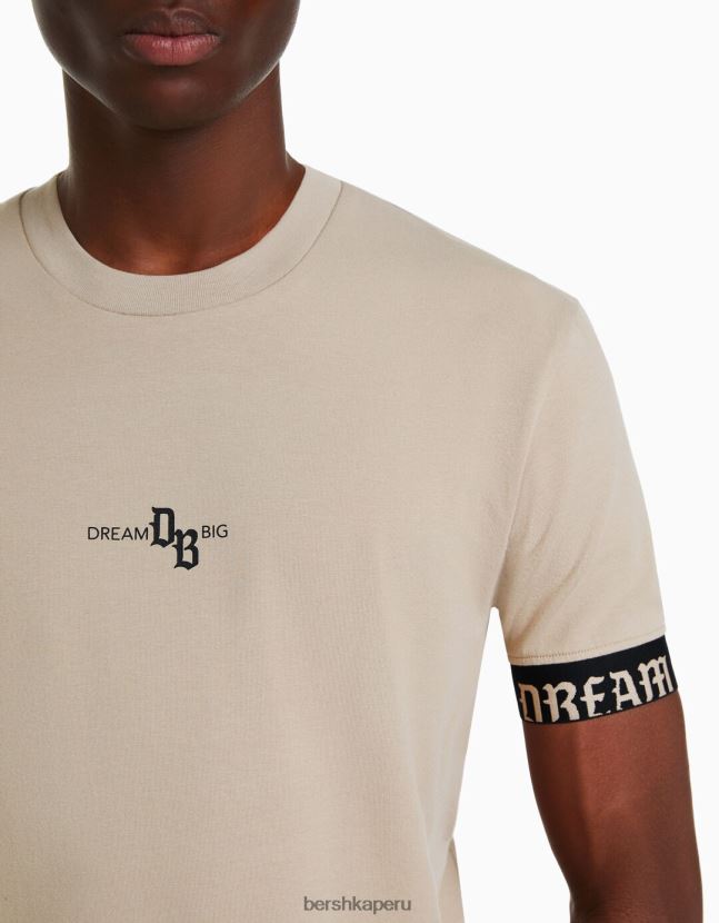 beige Bershka hombres camiseta muscle fit de manga corta con detalle de rayas 806J6B2690
