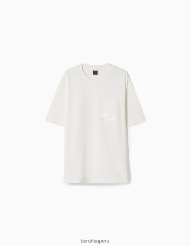blanco Bershka hombres camiseta boxy fit de manga corta con bolsillo 806J6B2656