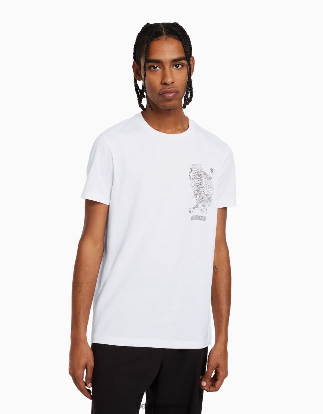 blanco Bershka hombres camiseta de manga corta con estampado regular fit 806J6B2727