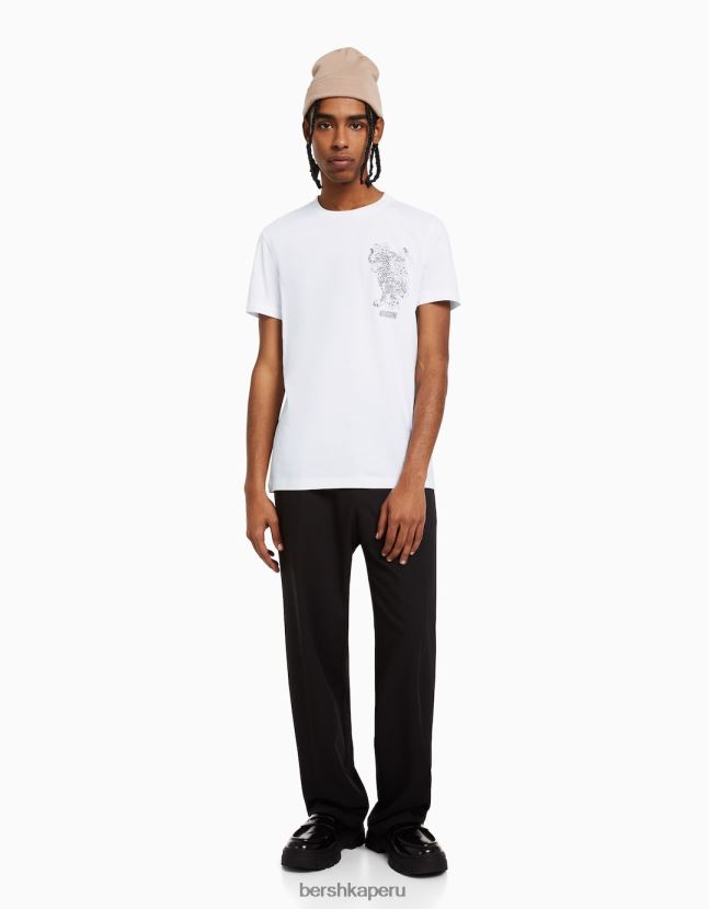 blanco Bershka hombres camiseta de manga corta con estampado regular fit 806J6B2727