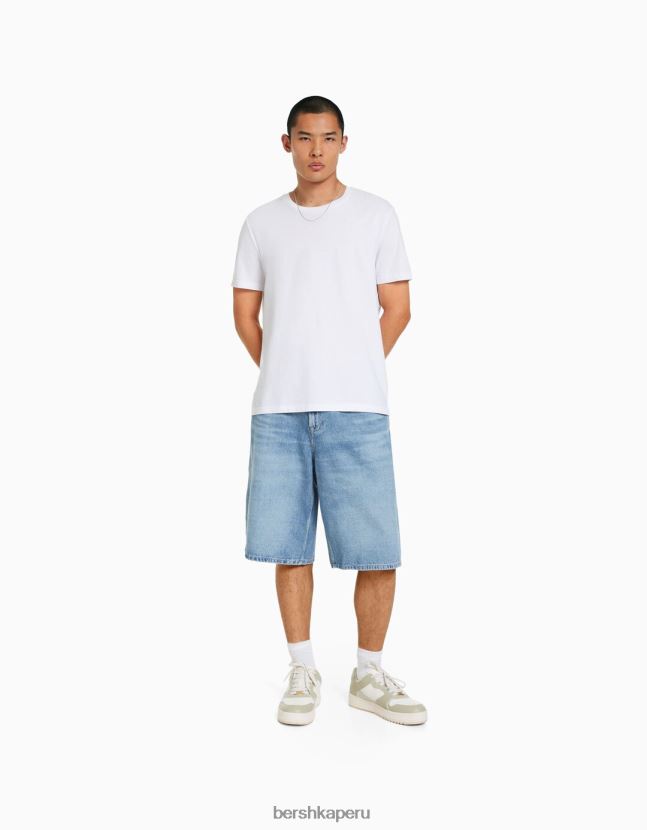 blanco Bershka hombres camiseta regular fit de manga corta 806J6B2792