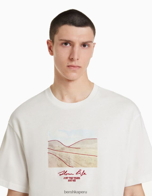blanco Bershka hombres playera de manga corta con estampado boxy fit 806J6B2832