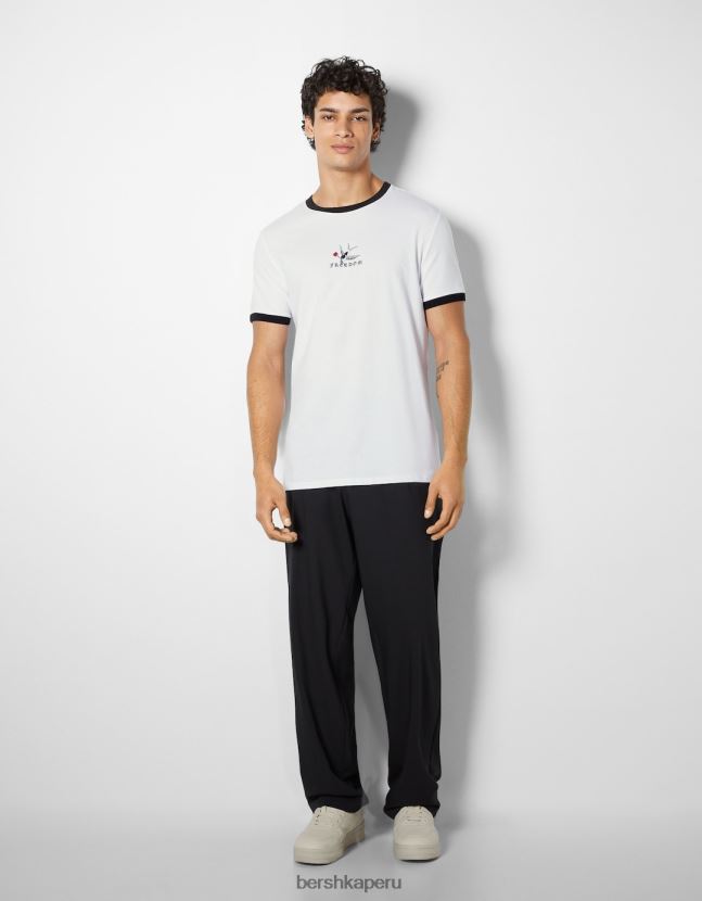 blanco negro Bershka hombres camiseta de manga corta con estampado regular fit 806J6B2673