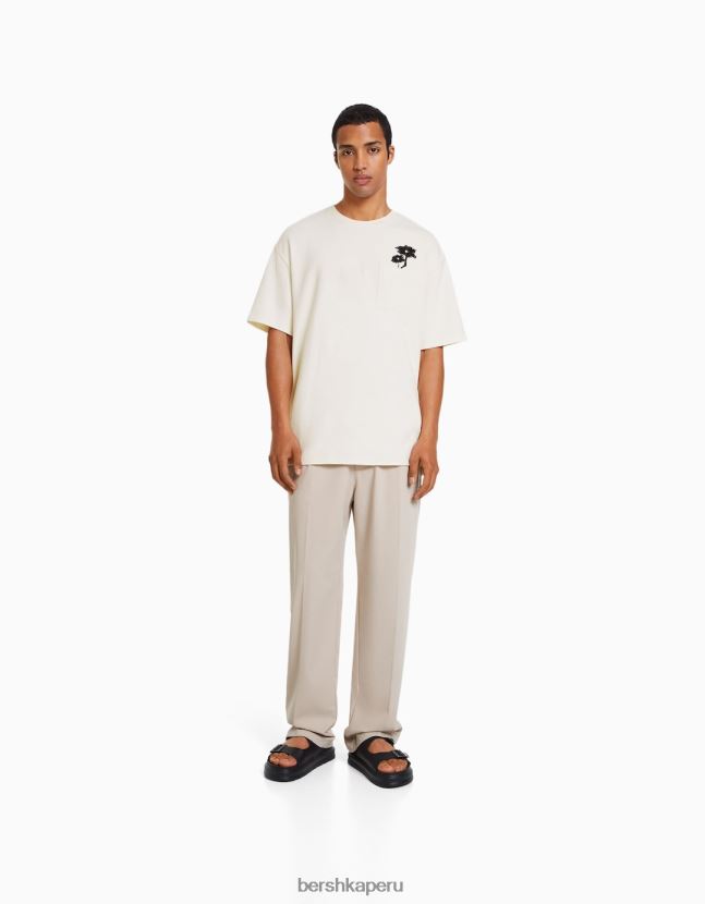 blanquecino Bershka hombres camiseta de canalé con estampado floral de manga corta y corte boxy 806J6B2671